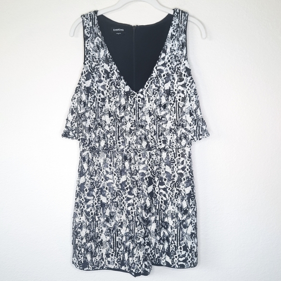 Bebe Sequined Embellished V-Neck Reputation Style Romper 10 - Picture 3 of 7